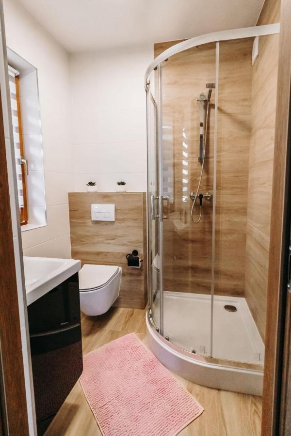 Stylove Domki Banska Nizna Domki Z Jacuzzi Exteriér fotografie